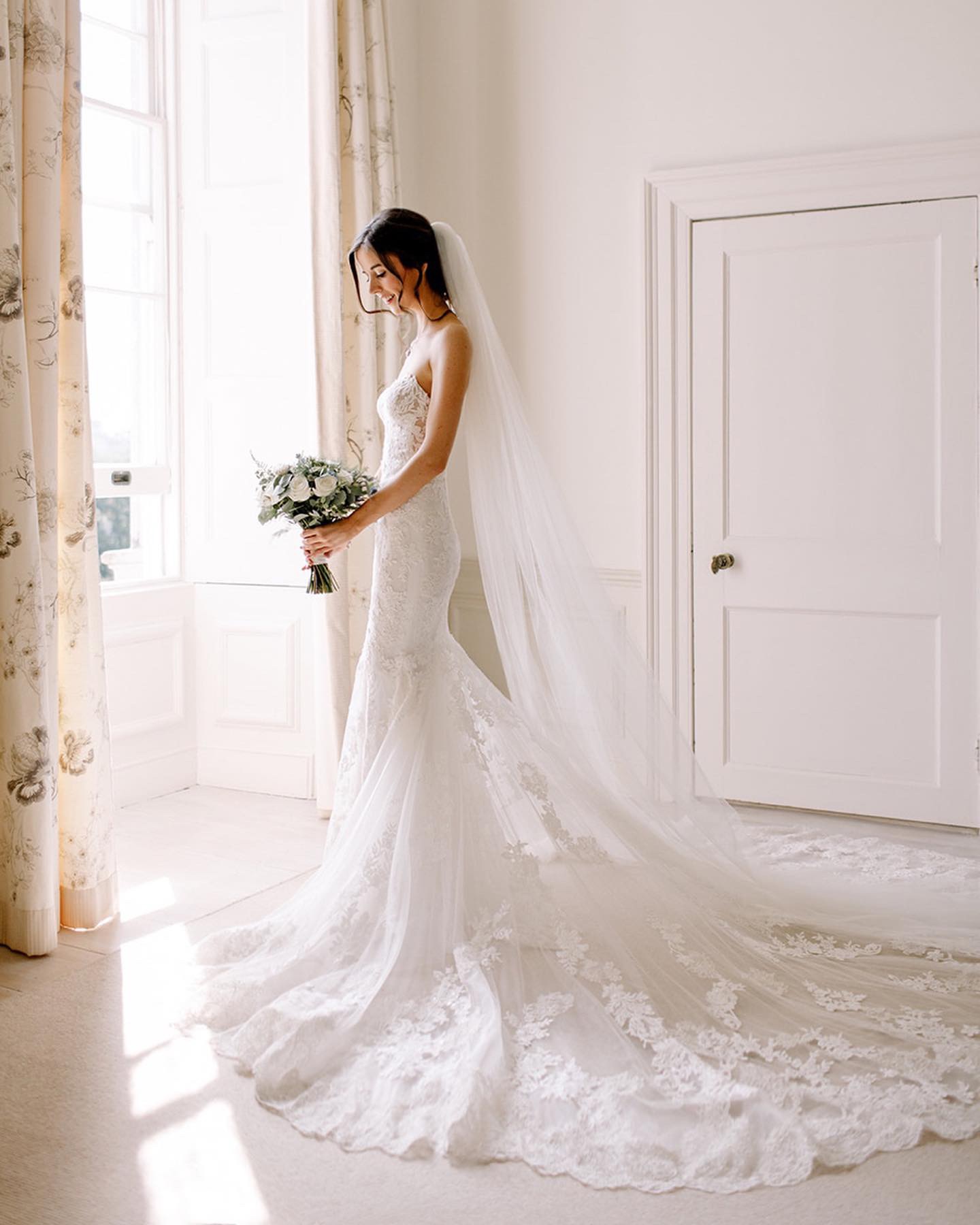 “Romantic Getaway” Veil We are still not over Jordan & Connor main image 4