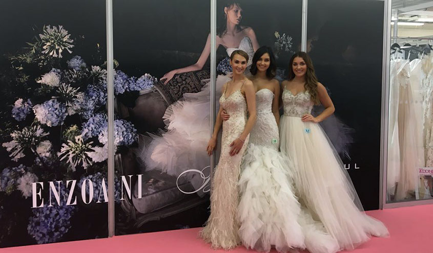 bbeh enzoani models outside stand