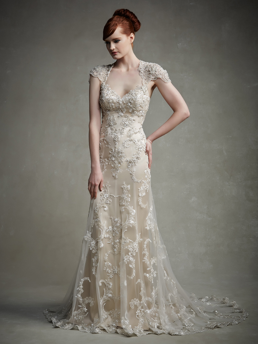 2015 Enzoani Jamie