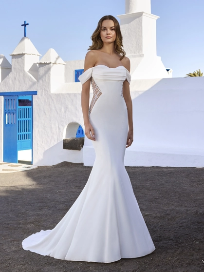 Stretch Georgette Wedding Dresses | Enzoani | Enzoani