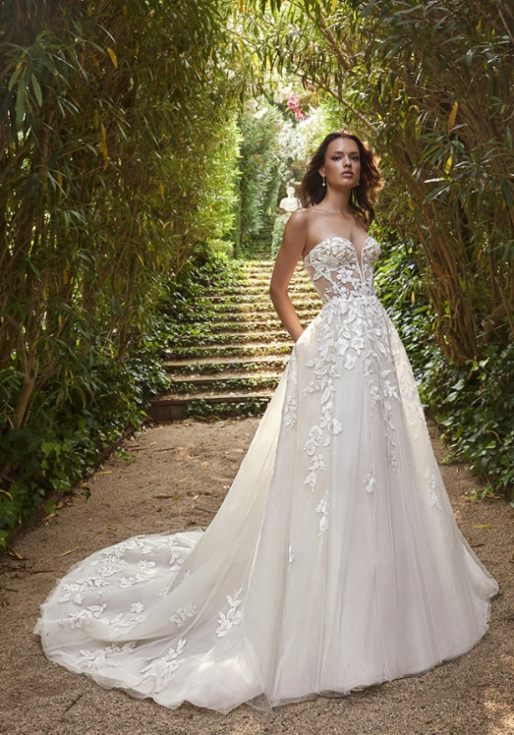 The Perfect Gowns for your Garden Wedding! | Enzoani The Perfect Gowns for your Garden Wedding! | Enzoani