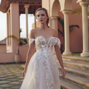 ★美品 Enzo Gala ベージュ ニット FREE SIZE Unveiling Bridal Elegance: The New Enzoani 2025 Collection