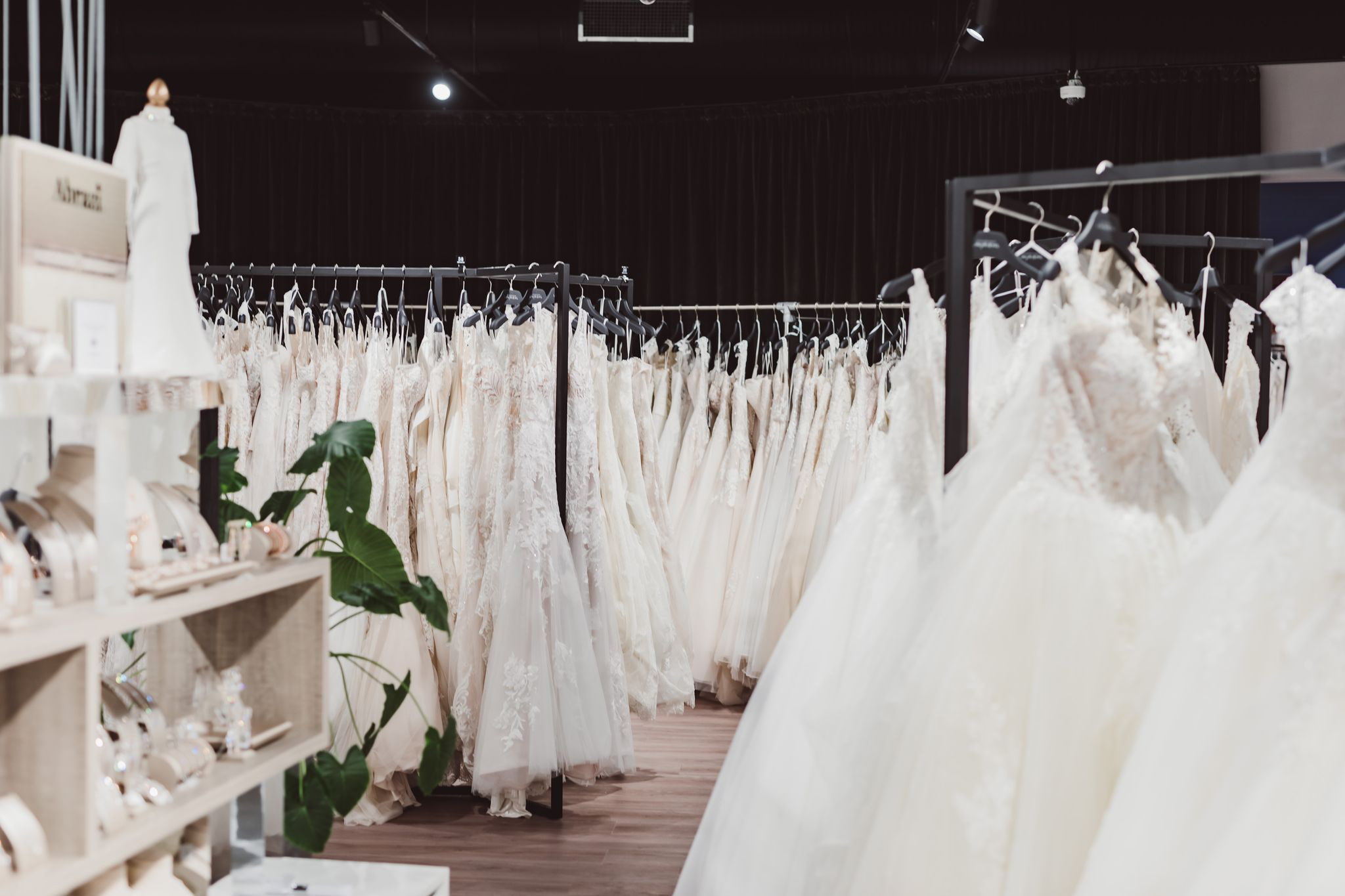 Lin Riehl Das Hochzeitshaus Enzoani